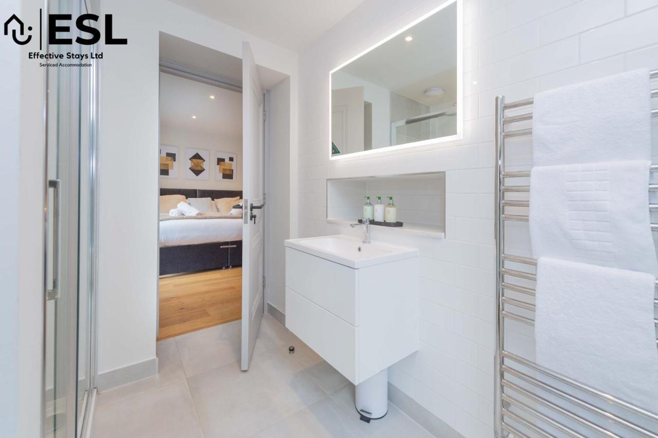 2 Bedroom Church Apartment 5 Mins To Town Centre - Free Parking Σριούσμπερι Εξωτερικό φωτογραφία