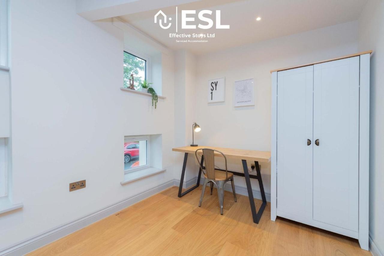 2 Bedroom Church Apartment 5 Mins To Town Centre - Free Parking Σριούσμπερι Εξωτερικό φωτογραφία