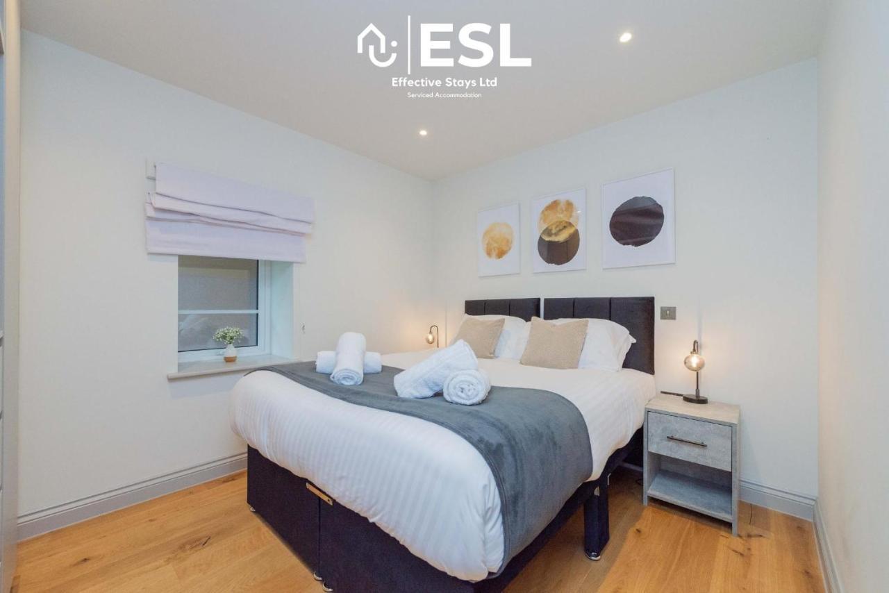 2 Bedroom Church Apartment 5 Mins To Town Centre - Free Parking Σριούσμπερι Εξωτερικό φωτογραφία